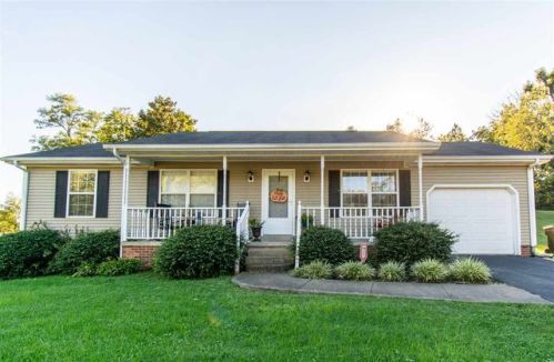 95 Southern Living Dr, Gainesville, KY 42164-8600
