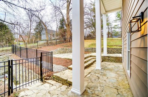 3261 Hardisty Ave, Cincinnati OH 45208-3006 exterior