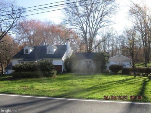 505 Rock Raymond Rd, Downingtown, PA 19335-1467