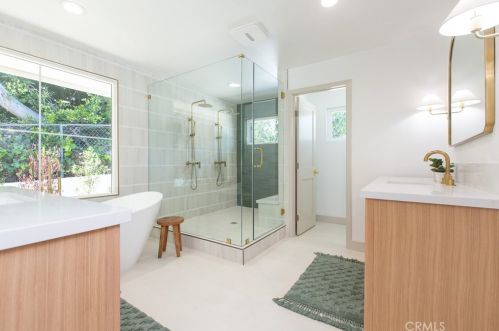 2348 Sunnyside Rdg Rd, Rancho Palos Verdes CA  90275-5216 exterior