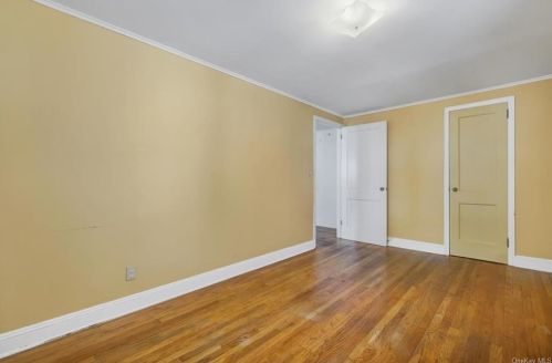 37 Lk St, Highland Falls NY  10928-2012 exterior
