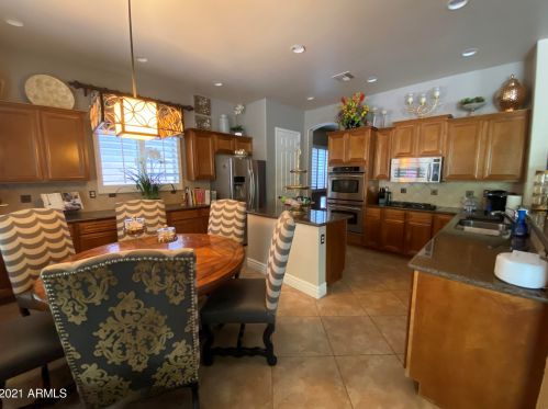 4820 Nevada St, Chandler, AZ 85249-3086