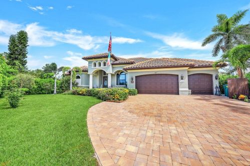 616 Somerset Ct, Marco Island FL  34145-2450 exterior