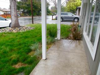39 Sherland Ave, Mountain View CA  94043-3808 exterior