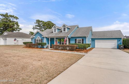 1012 Ferrets End, Beaufort SC  29902-5893 exterior