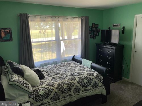 346 School Bell Rd, Bear DE  19701-1129 exterior