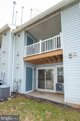 344 Independence Dr, Southampton PA  18966-2729 exterior