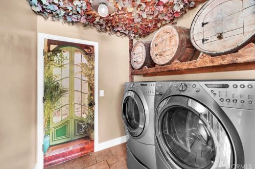 3801 Spurr Cir, Brea CA  92823-6333 exterior