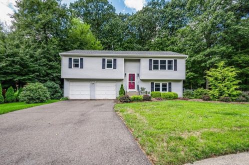 253 Old Turnpike Rd, Bristol, CT 06010-8310