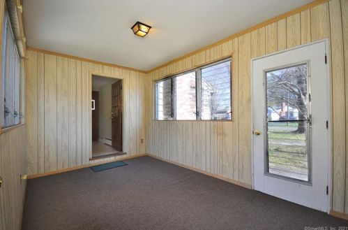 55 Foster Ln, Windsor CT exterior