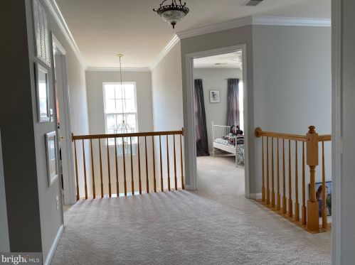 2488 Port Potomac Ave, Woodbridge VA  22191-3069 exterior