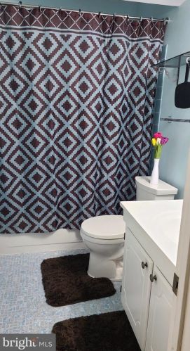 141 Dory Ct, Beverly NJ  08010-1063 exterior