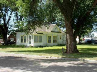 619 Smith St, Vale OR  97918-1450 exterior