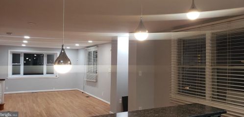 850 Longshore Ave, Philadelphia PA  19111-4423 exterior