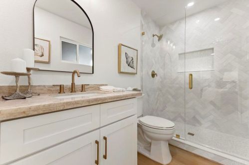 2079 Park Dale Ln, Encinitas CA  92024-4325 exterior