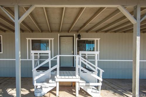 1460 Trane Rd, Bullhead City AZ  86442-5905 exterior