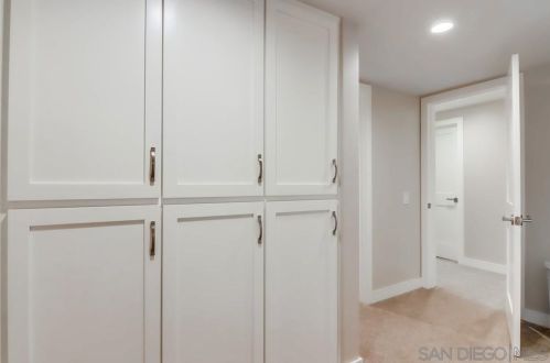 84 Montego Ct, San Diego CA 92118-3252 exterior