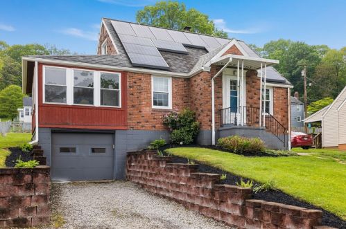 236 Maryland Dr, Glenshaw PA  15116-1724 exterior