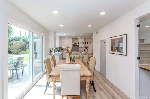 2017 Las Lanas Ln, Fullerton CA  92833-1706 exterior