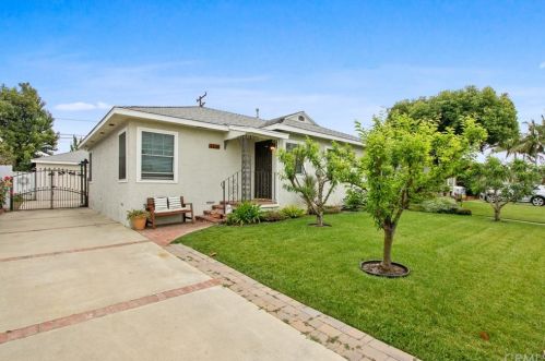 4616 Iroquois Ave, Lakewood, CA 90713-2714