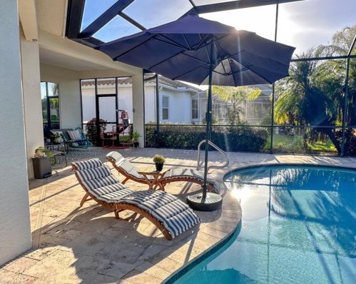 713 Indian Creek Ct, Naples FL  34120-0426 exterior