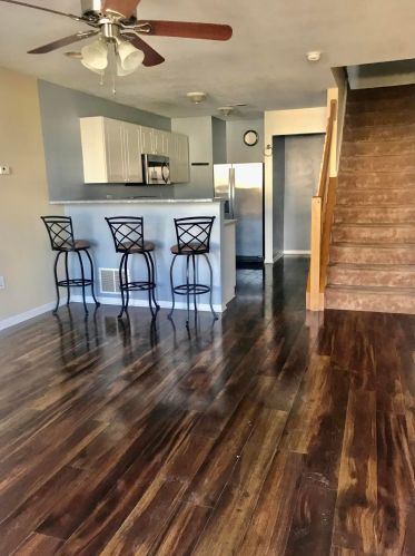 286 Slippery Elm Dr, Blacklick, OH 43004-8434