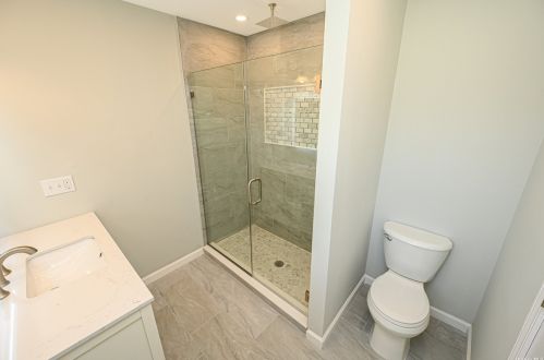 137 Cross Rd, Oakdale NY  11769-2141 exterior