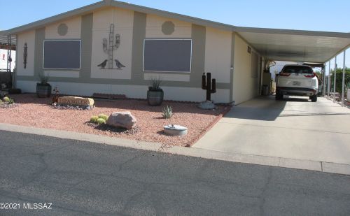 7637 Touchstone St, Tucson AZ 85735-9046 exterior