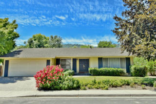 635 Las Barrancas Dr, Danville, CA 94526-2342