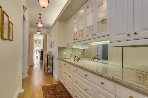 1410 Wolver Hollow Rd, Muttontown NY  11771-4306 exterior