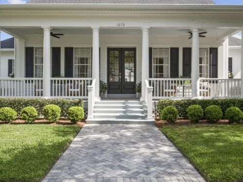 1070 Nash Dr, Kissimmee FL  34747-4319 exterior