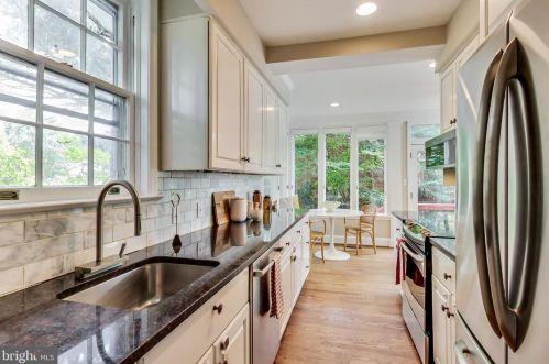 4216 46th St, Washington DC 20016-2472 exterior