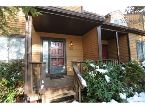 3 Fawn Rdg, Millwood, NY 10546-1117