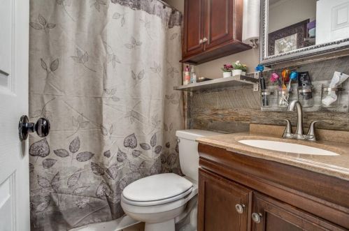 1626 Engle Ave, Dallas TX  75224-2402 exterior