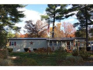 47 Cedar St, Hinsdale, NH 03451-2425