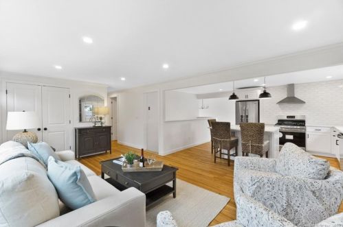12 Clear Lake Rd, North Branford CT  06471-1574 exterior