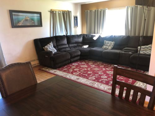 9749 Granville Rd, Thiensville, WI 53097-3504