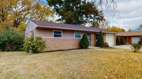 2468 Fulbourne Dr, Cincinnati, OH 45231-1827