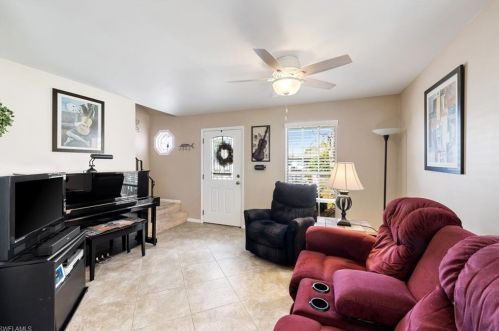4210 Cindy Ave, Naples, FL 34112-6700