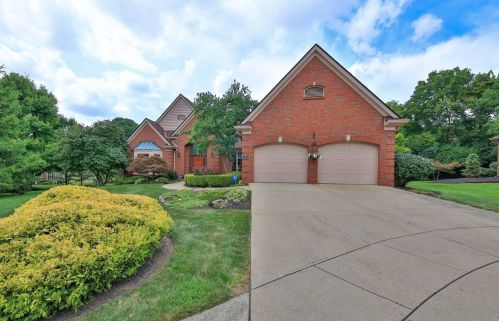 909 Welshire Dr, Covington, KY 41017-1380