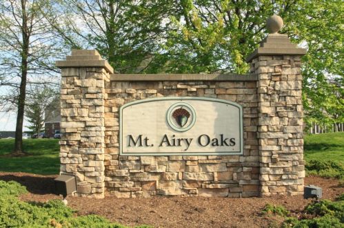 2453 Aldermont Ct, Cincinnati, OH 45239-6800