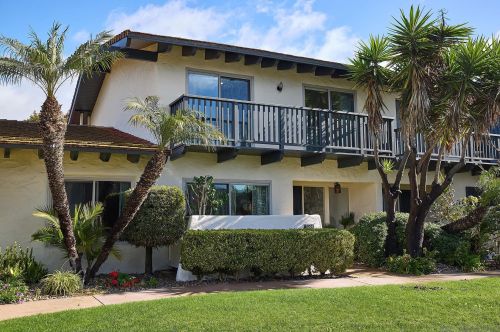 3009 Loma Riviera Dr, San Diego, CA 92110-5506