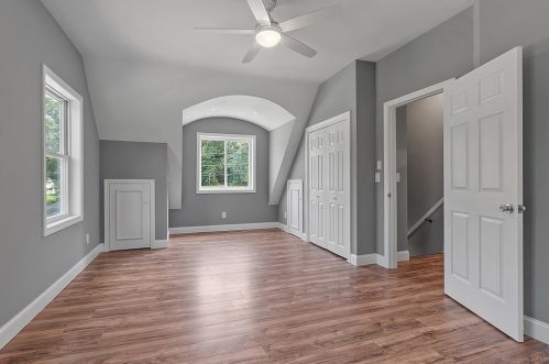 1 James St, Derry NH  03038-4525 exterior