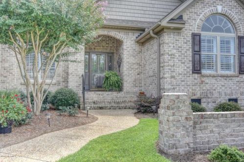 1023 Ringlet Ct, Winnabow, NC 28479-5697