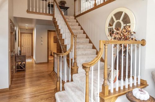215 Elk Ct, Green Bay, WI 54302-4927