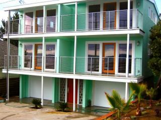 620 Golden Gate Ave, Richmond CA  94801-3744 exterior