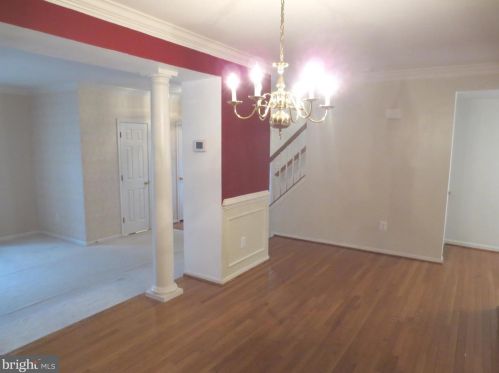 7549 Westmore Dr, Springfield VA  22150-4271 exterior