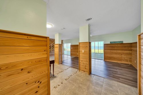 2030 Bay Grove Rd, Freeport, FL 32439-4816
