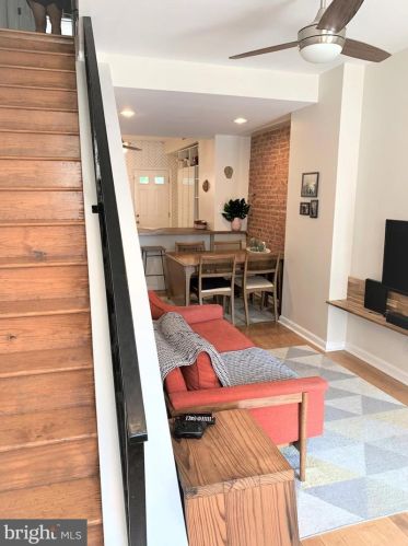 2210 Coral St, Philadelphia PA  19125-1512 exterior