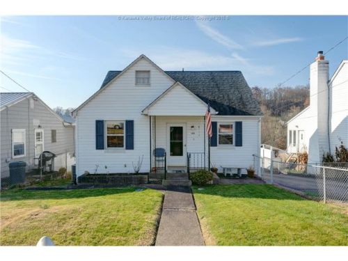 105 Oak St, Dunbar, WV 25064-1214